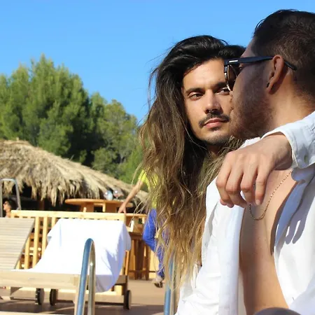 מלון Colors Benidorm - Lgtbi 4*